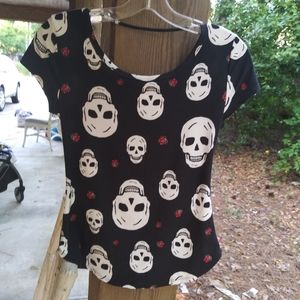 NO BOUNDARIES TOP JUNIORS SZ M 7/9.